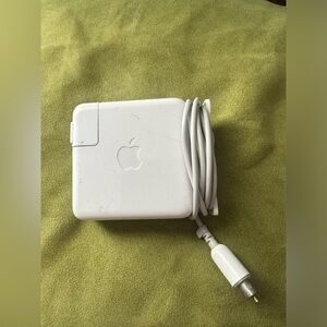 Apple White Charging Block